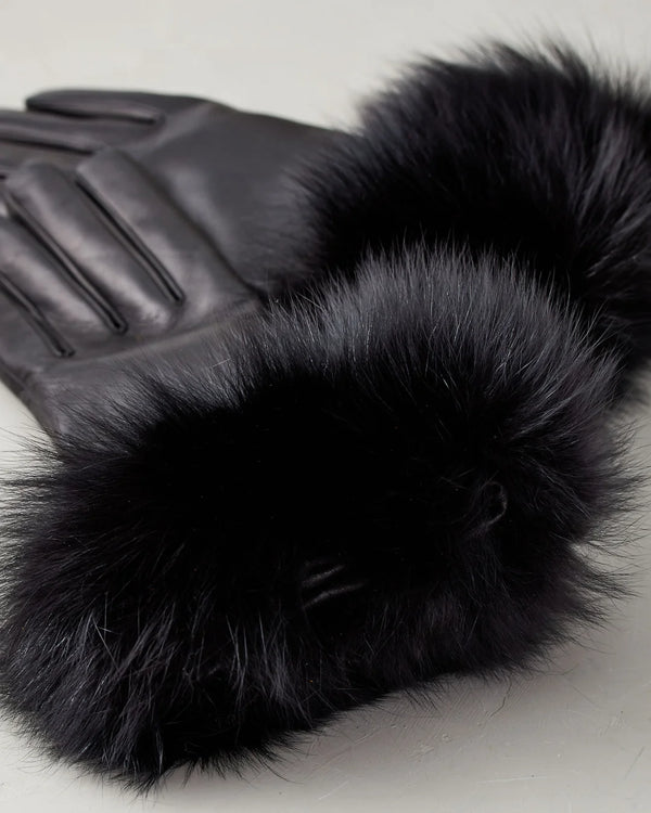 Handschuhe aus Leder und Fuchspelz