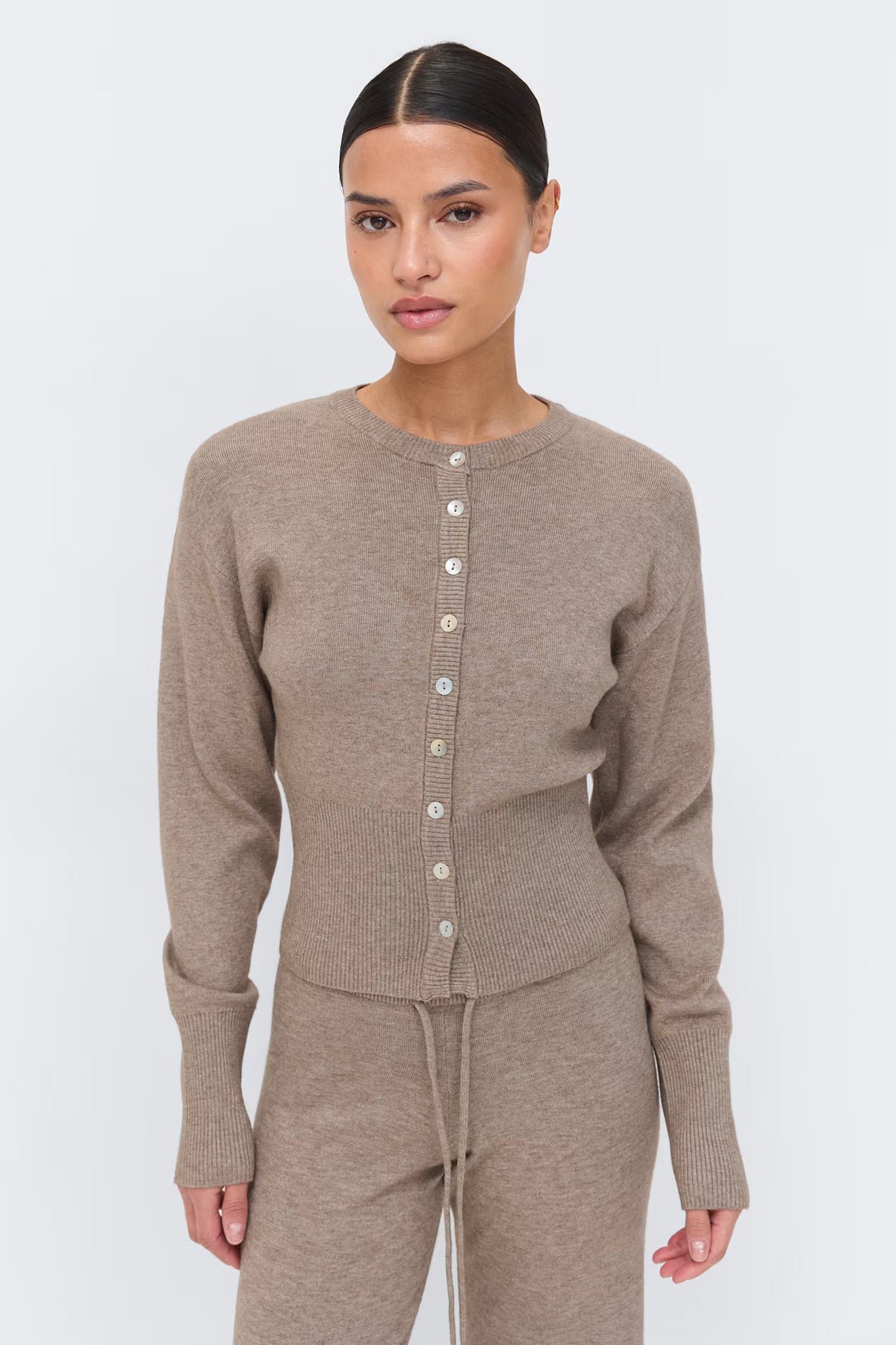 Taupe