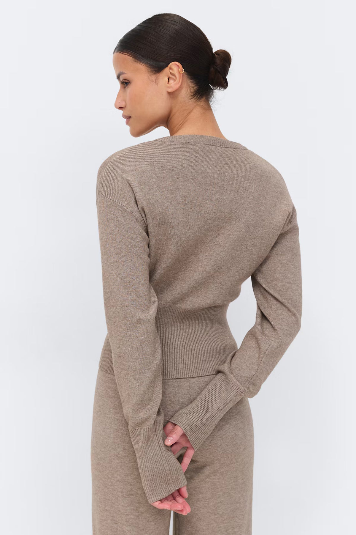Taupe