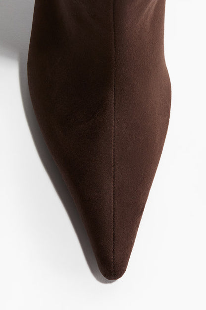 Marron foncé