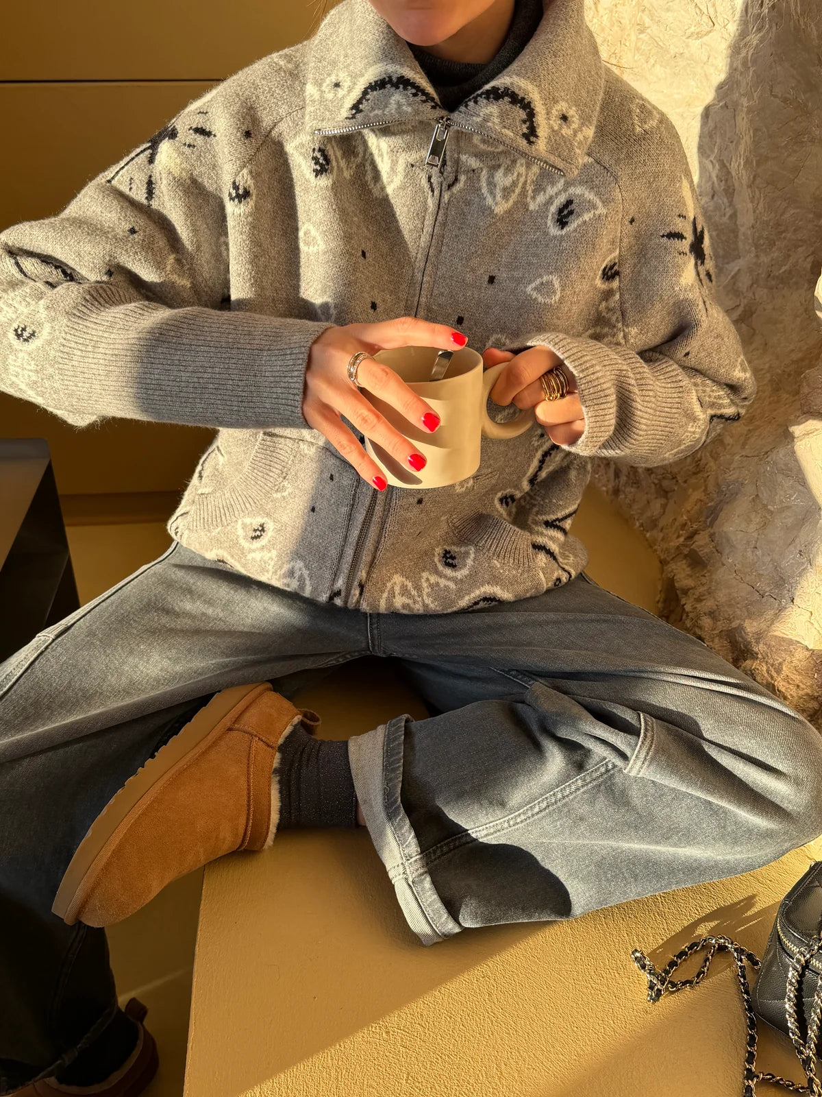 Gris
